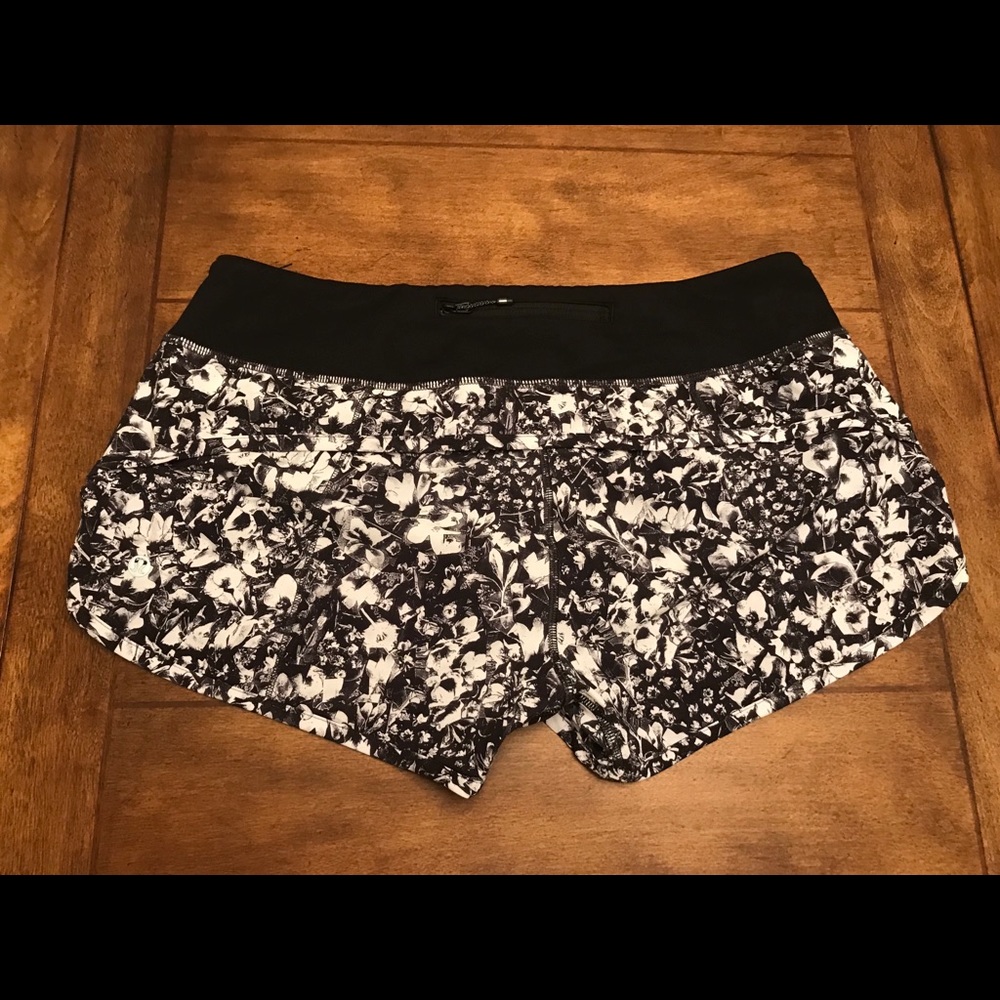 EUC Size 8 Lululemon Run Speed Shorts